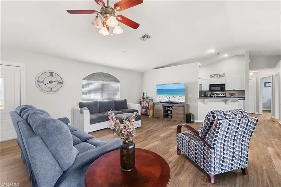 3519 5th Ave, Cape Coral, FL 33904 - #3