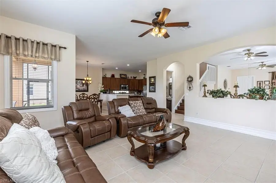1966 Par Dr, Naples, FL 34120 - #2