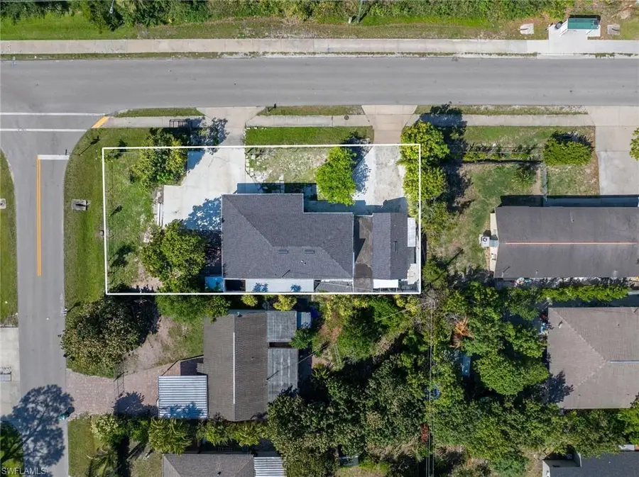 5278 Floridan Ave, Naples, FL 34113 - #3