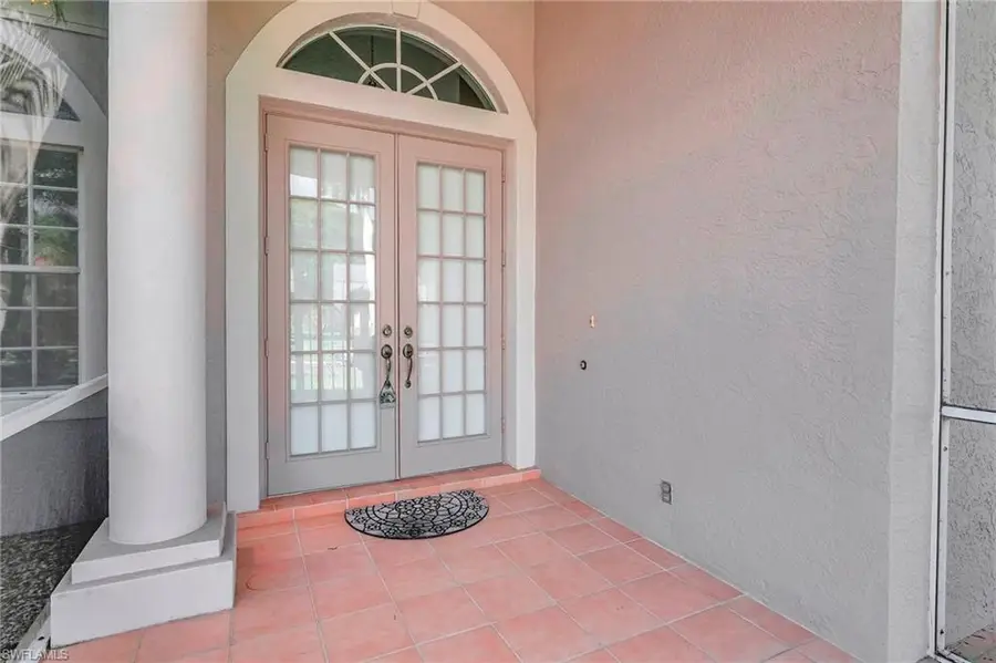 16112 Edgemont Dr, Fort Myers, FL 33908 - #3
