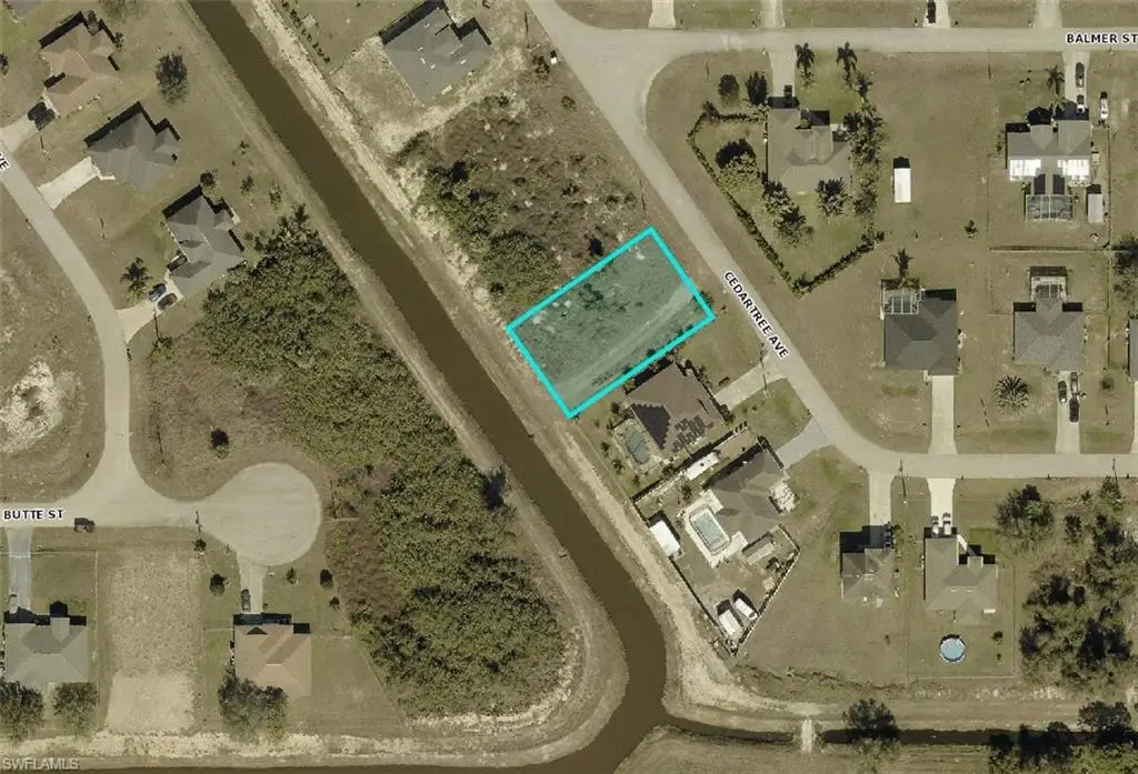 1005 Cedartree Ave, Lehigh Acres, FL 33971 - #1