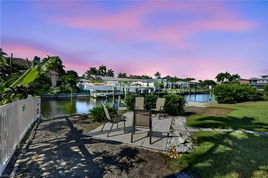397 Parkway Ct, Fort Myers, FL 33919 - #2