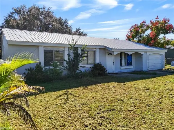 4077 Edgewater Cir, LABELLE, FL 33935