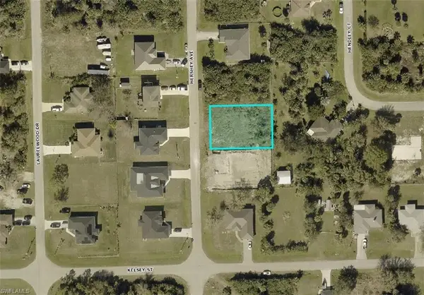 6138 Hershey Ave, FORT MYERS, FL 33905