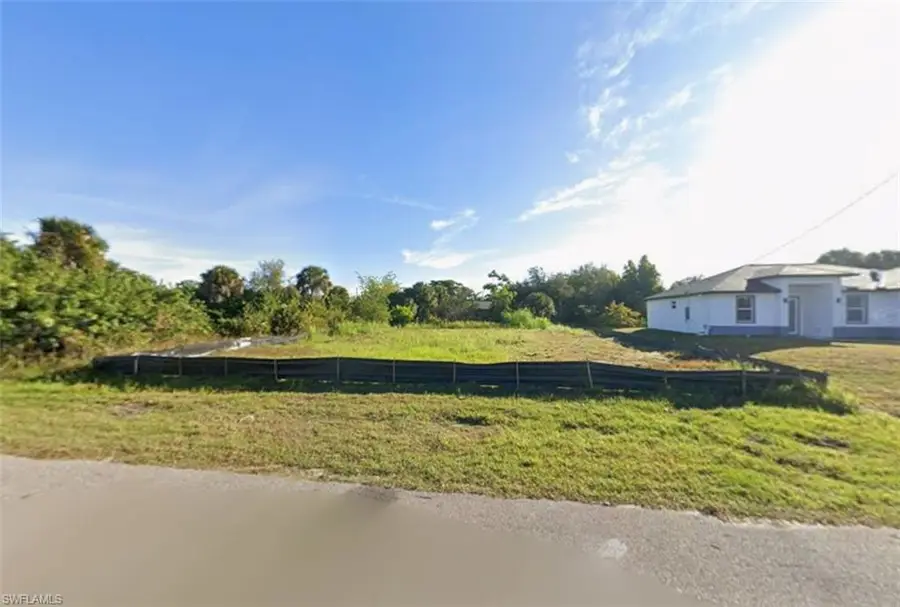 6138 Hershey Ave, Fort Myers, FL 33905 - #2
