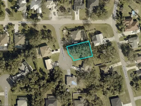 6121 Barkwood Ct, FORT MYERS, FL 33905
