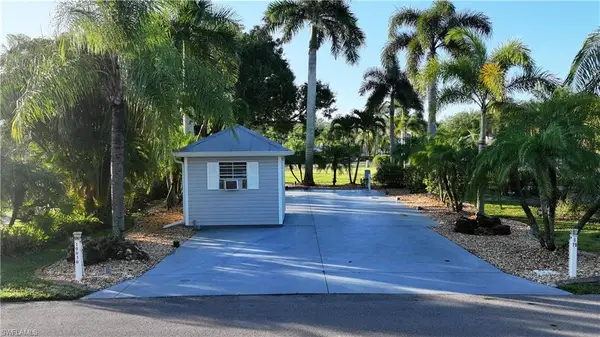 10030 Parkwood Dr, FORT MYERS, FL 33905