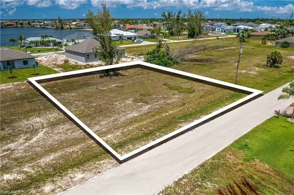 4345 27th Ln, CAPE CORAL, FL 33993