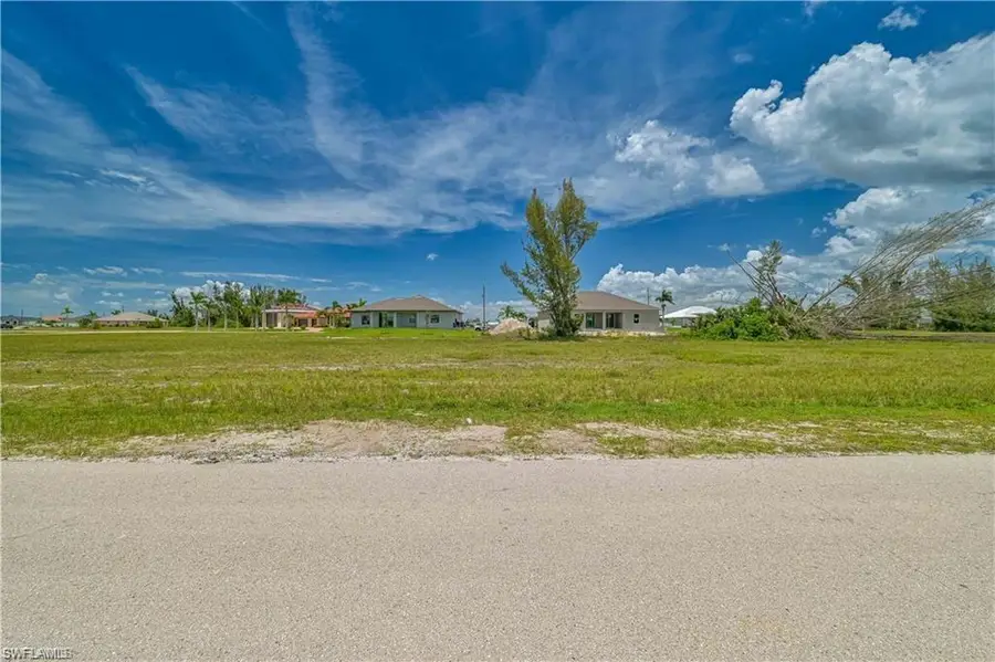 4345 27th Ln, Cape Coral, FL 33993 - #3