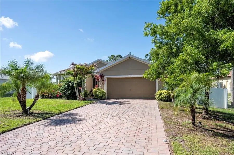 3582 45th Ave Ne, Naples, FL 34120 - #3