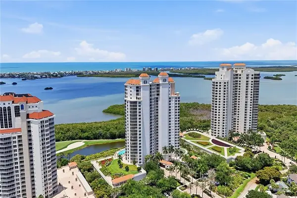 4801 Bonita Bay Blvd #204, BONITA SPRINGS, FL 34134