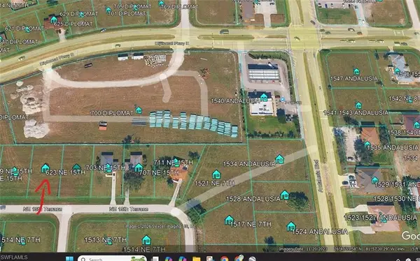 623 15th Ter, CAPE CORAL, FL 33909
