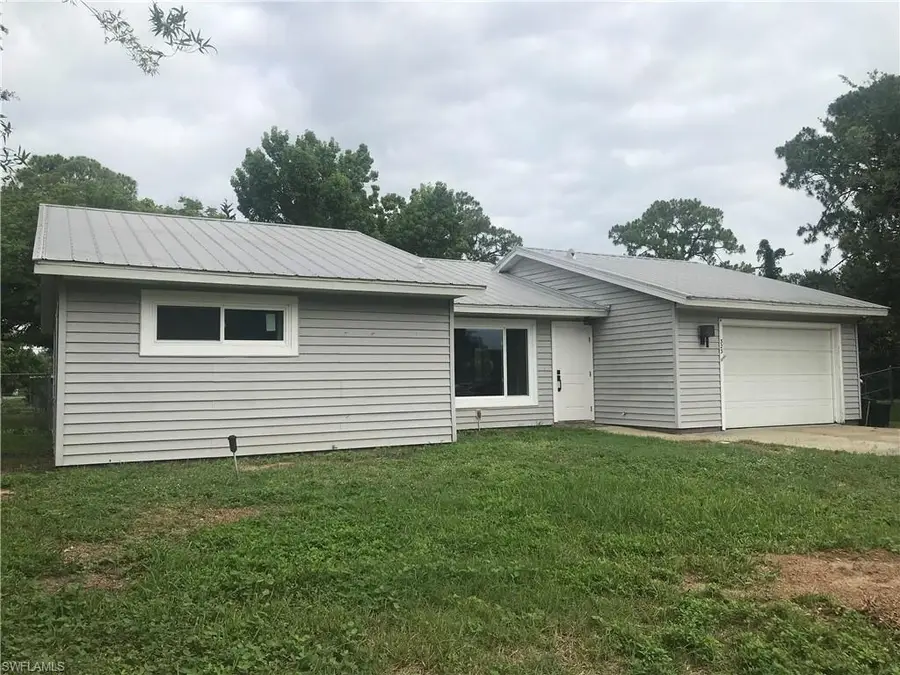 323 Ohio Rd, Lehigh Acres, FL 33936 - #2