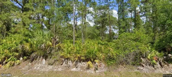 420 Maple Ave N, LEHIGH ACRES, FL 33972