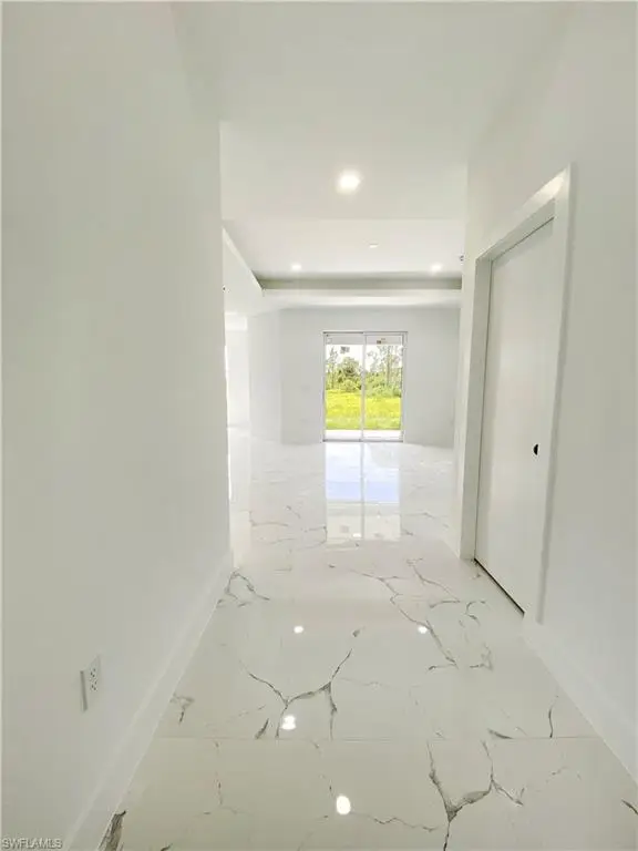 302 Stonybrook Ave, Lehigh Acres, FL 33972 - #3