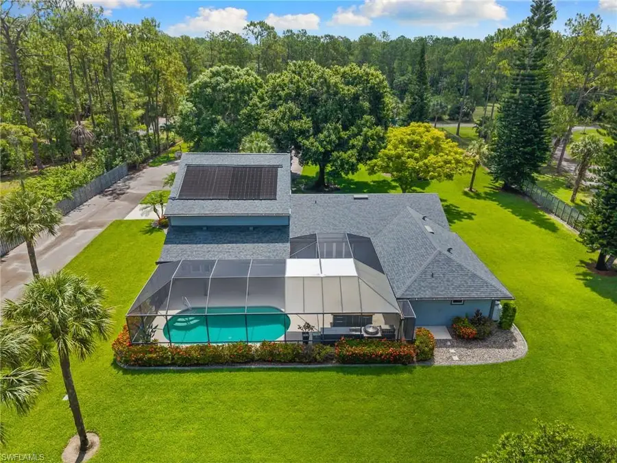 201 Perkins Dr, Naples, FL 34119 - #3