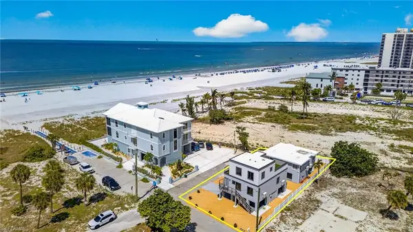 71 Mango St, FORT MYERS BEACH, FL 33931