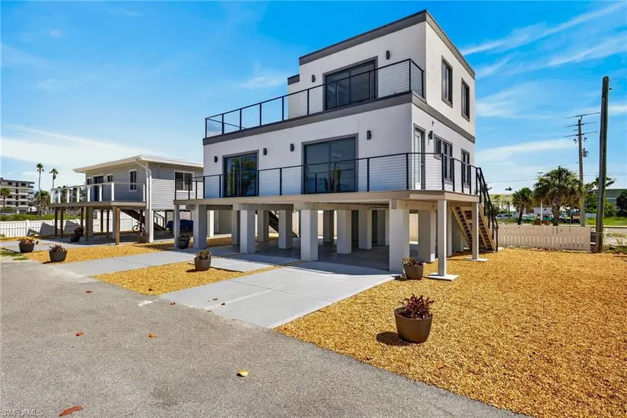71 Mango St, Fort Myers Beach, FL 33931 - #3