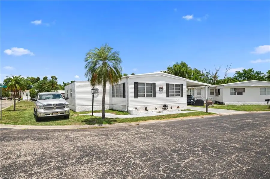 11170 Ballweg Ln, Fort Myers, FL 33908 - #3