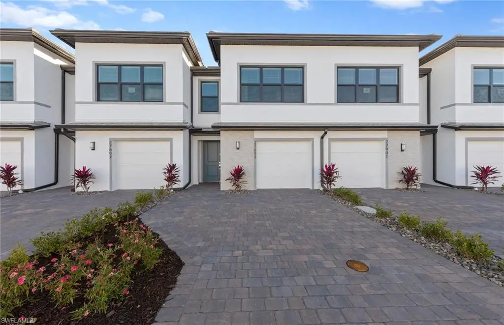 27882 Radiant Ct, Bonita Springs, FL 34135 - #1