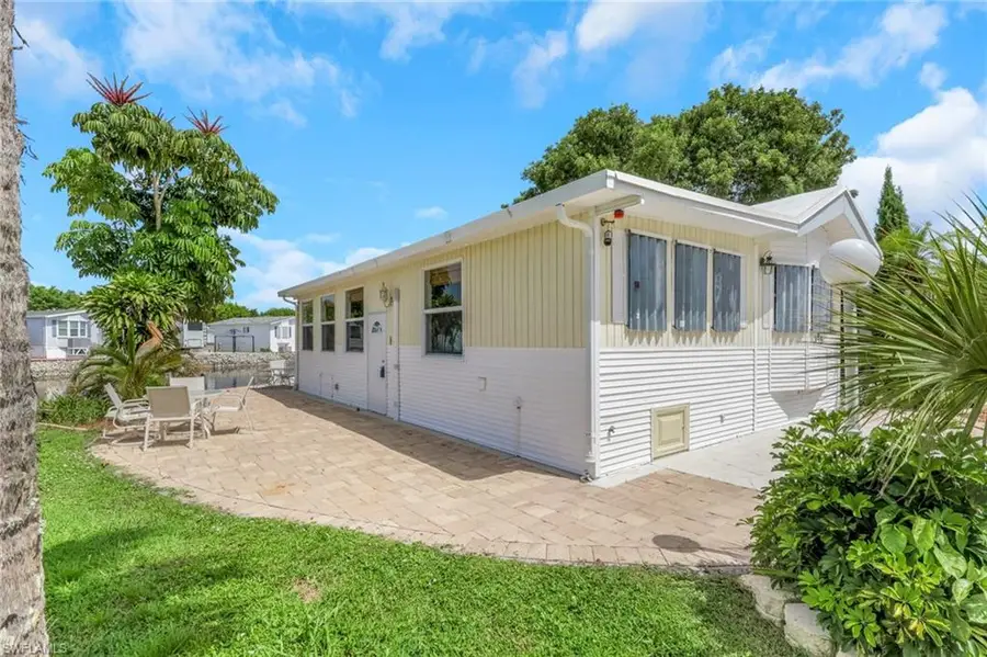 386 Leopard Ln #386, Naples, FL 34114 - #3