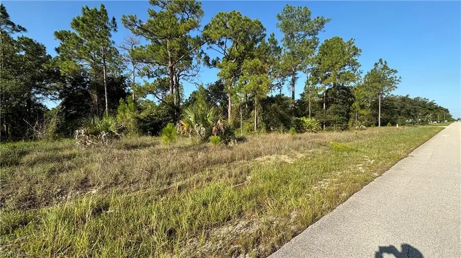 2523 53rd St W, Lehigh Acres, FL 33971 - #2
