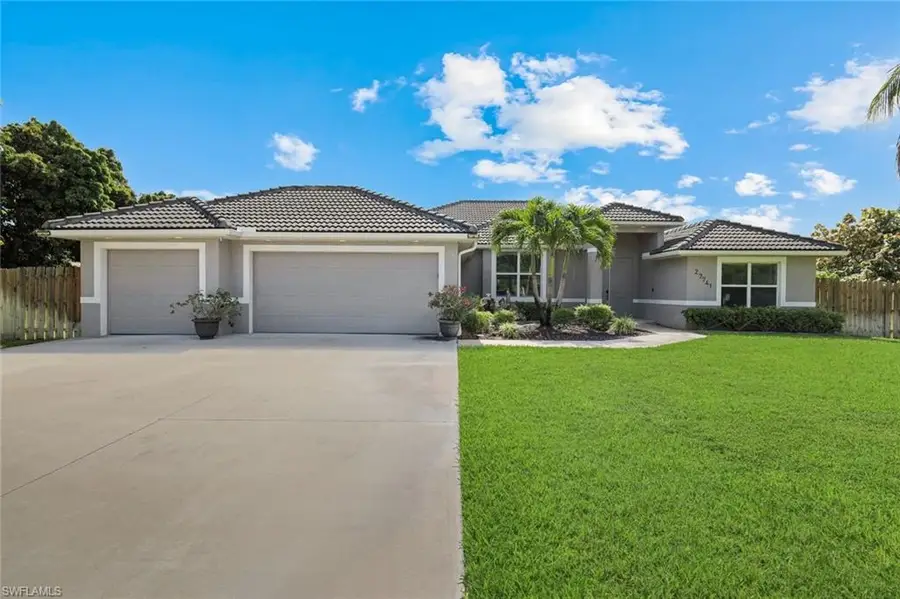 27741 Roslin Pl, Bonita Springs, FL 34135 - #2