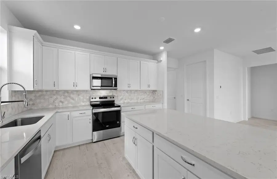 6327 Van Buren Ct, Avenue Maria, FL 34142 - #3
