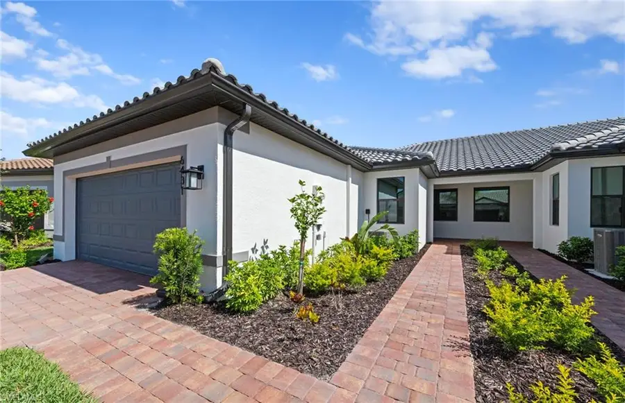 6431 Memorial Ln, Avenue Maria, FL 34142 - #2