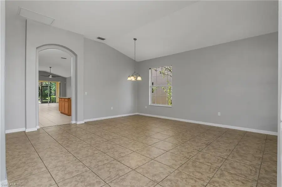 2022 Fairmont Ln, Naples, FL 34120 - #2