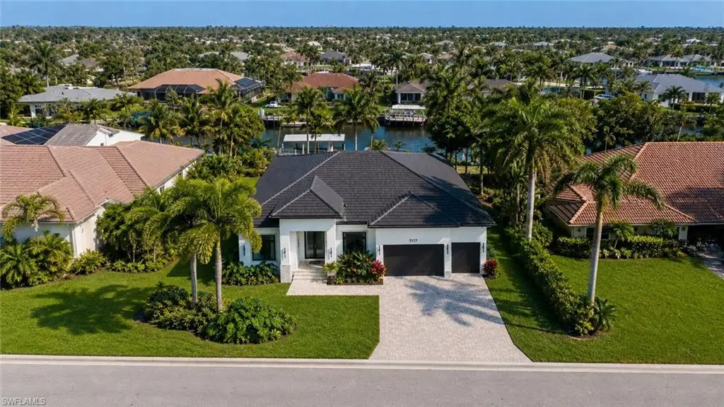 1117 Lincoln Ct, Cape Coral, FL 33904 - #1