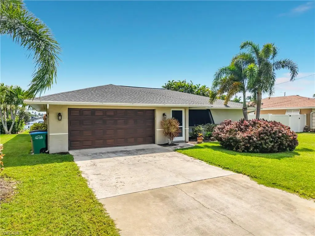 928 52nd St, Cape Coral, FL 33914 - #1