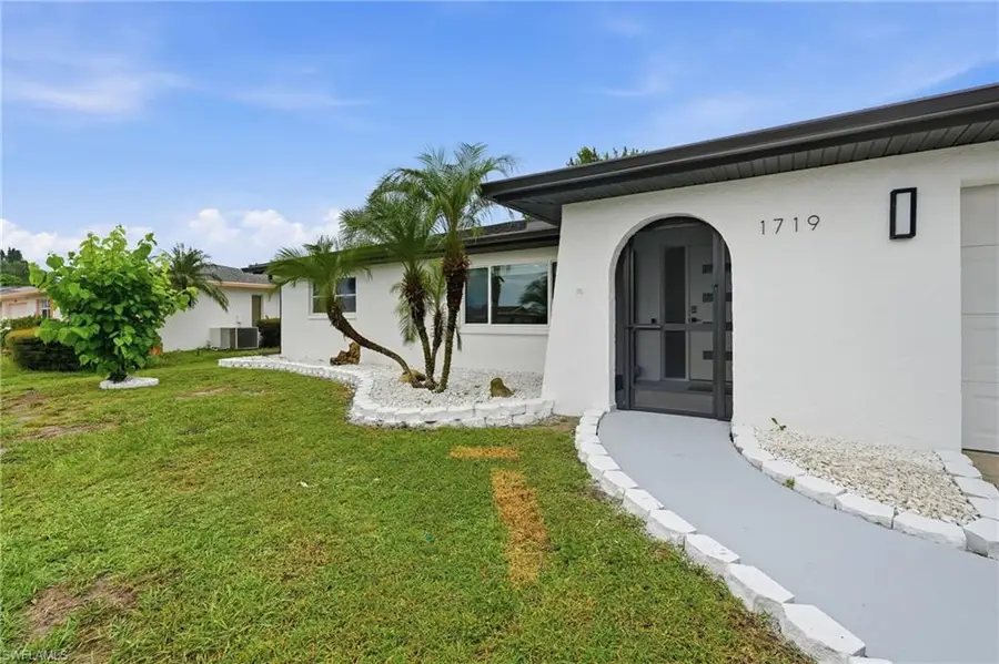 1719 Margate Blvd, Lehigh Acres, FL 33936 - #3