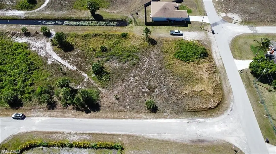 927 Marilyn Ave S, Lehigh Acres, FL 33974 - #2