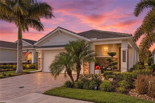 28254 Captiva Shell Loop, BONITA SPRINGS, FL 34135