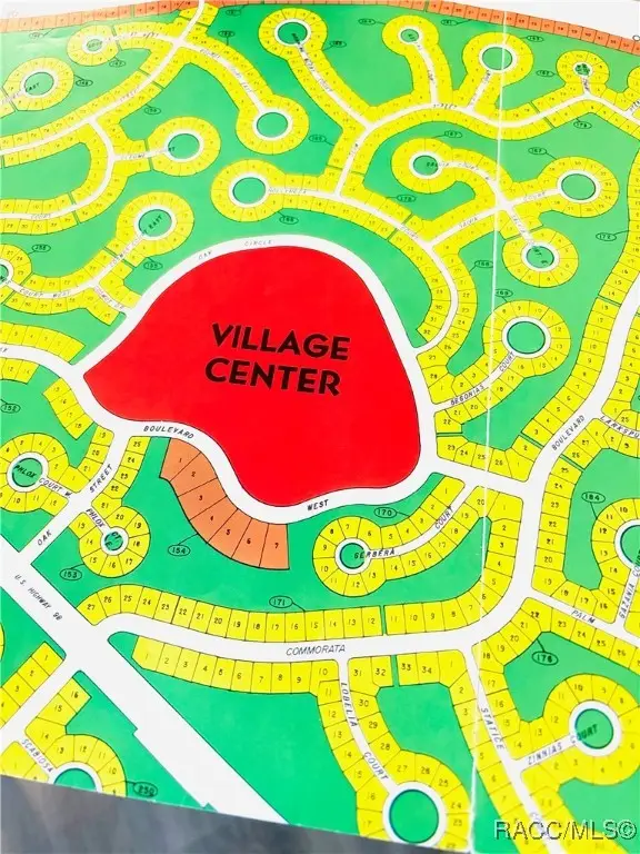 27 Oak Village Boulevard, Homosassa, FL 34446 - Image #3