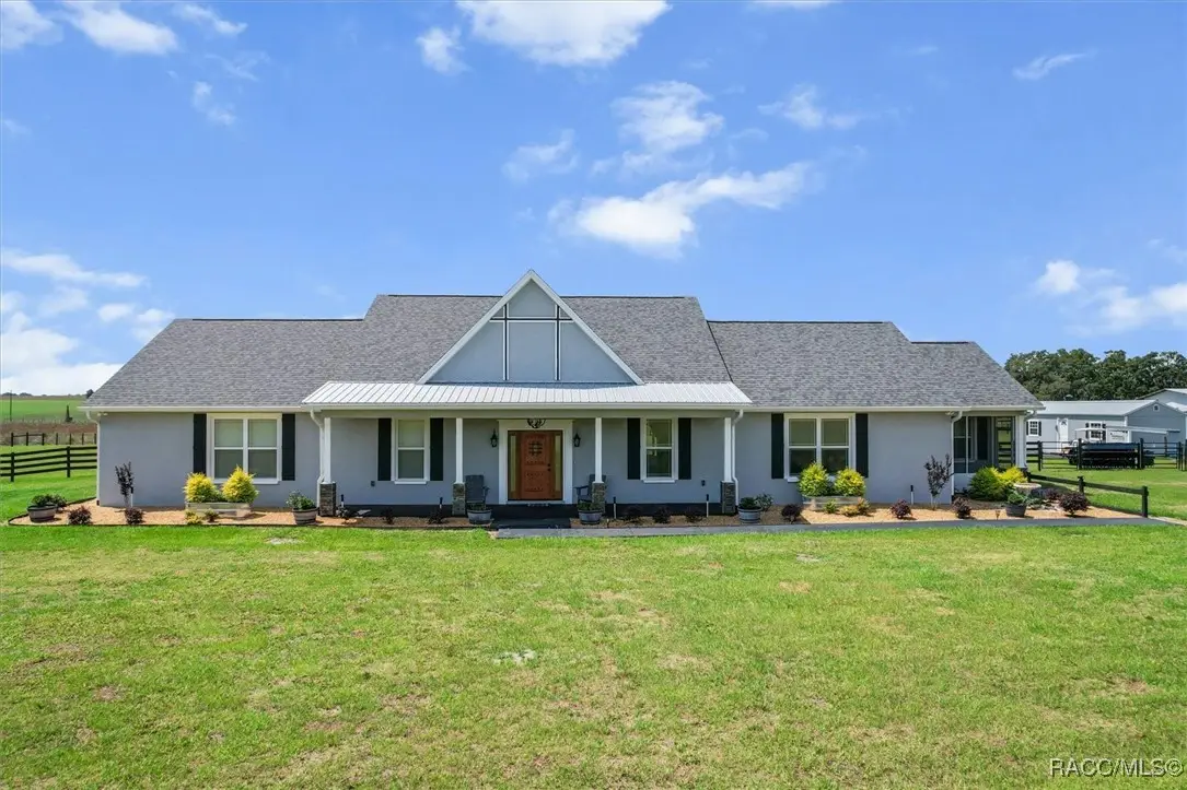 23376 NW 27th Street, Morriston, FL 32668 - Image #1