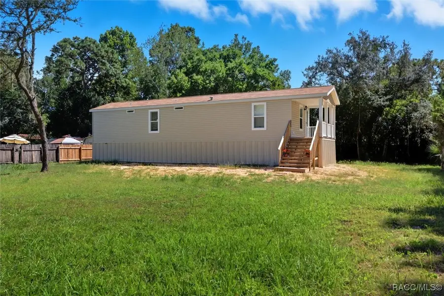 8250 W Fairoak Court, Crystal River, FL 34428 - Image #2