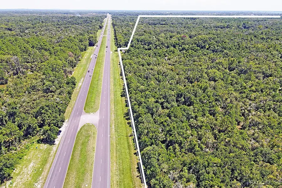 5212 N Suncoast Boulevard, Crystal River, FL 34428 - Image #2