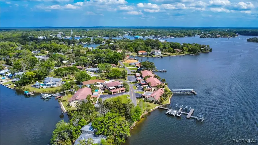 363 NW 14th Place, Crystal River, FL 34428 - Image #2