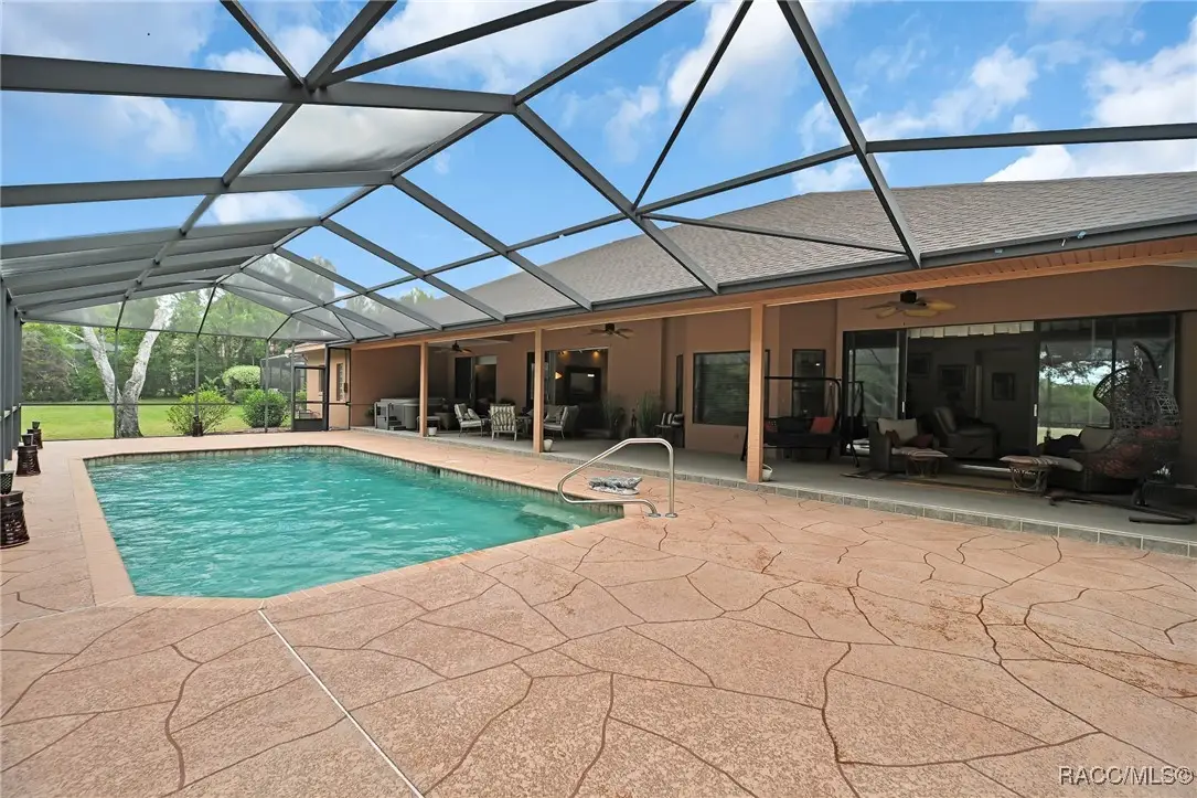 10 Linder Street, Homosassa, FL 34446 - Image #1