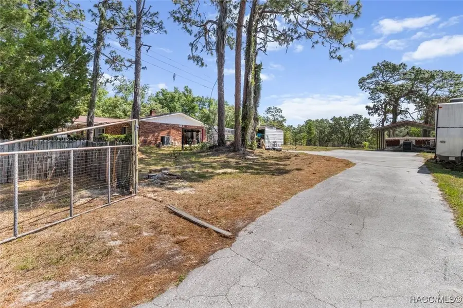 265 S Thayer Avenue, Lecanto, FL 34461 - Image #3
