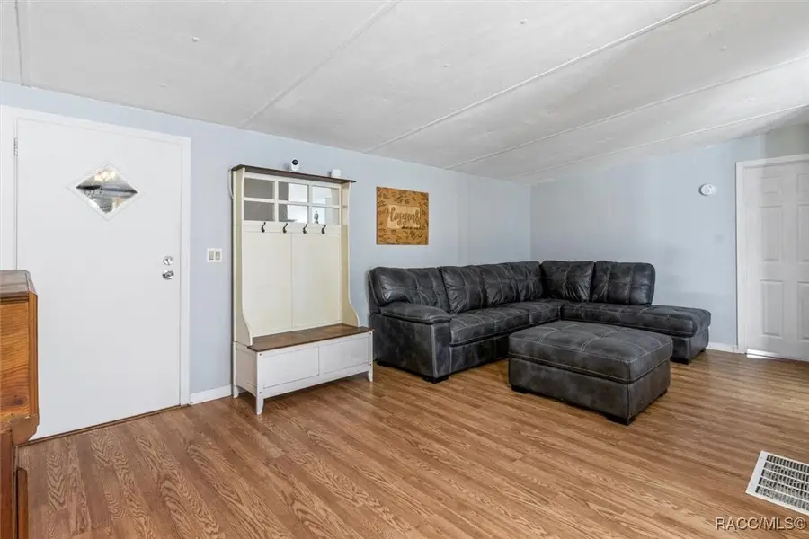 1895 S Iroquois Avenue, Homosassa, FL 34448 - Image #3