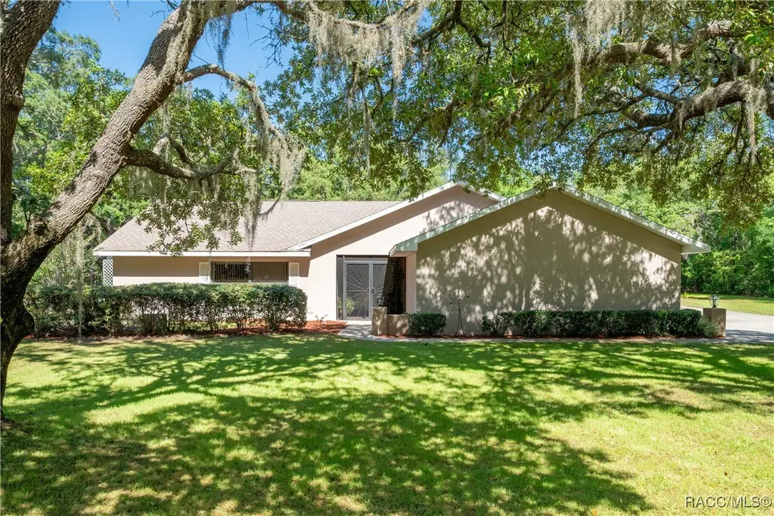 307 N Kinglet Avenue, Hernando, FL 34442 - Image #1