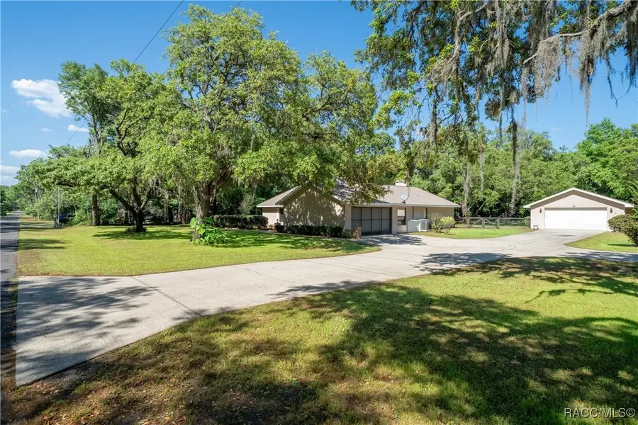 307 N Kinglet Avenue, Hernando, FL 34442 - Image #2