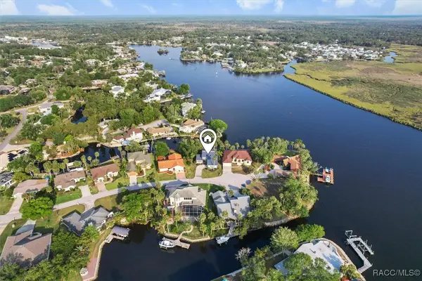 5259 S Stetson Point Drive, Homosassa, FL 34448