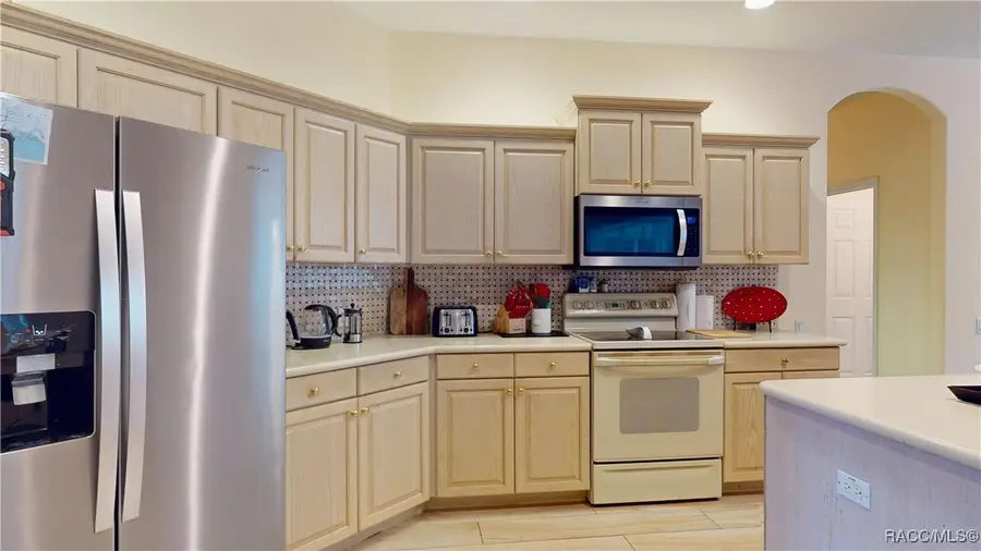 4690 W Tomahawk Drive, Beverly Hills, FL 34465 - #3