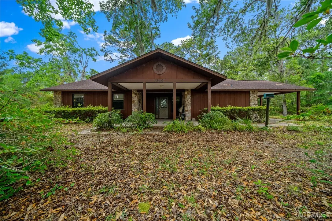 1340 SE Dr Martin Luther King Jr Avenue, Crystal River, FL 34428 - Image #1