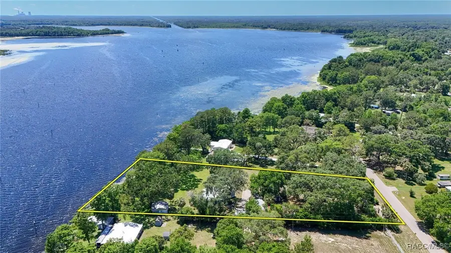 11350 SE 203rd Place, Inglis, FL 34449 - Image #3