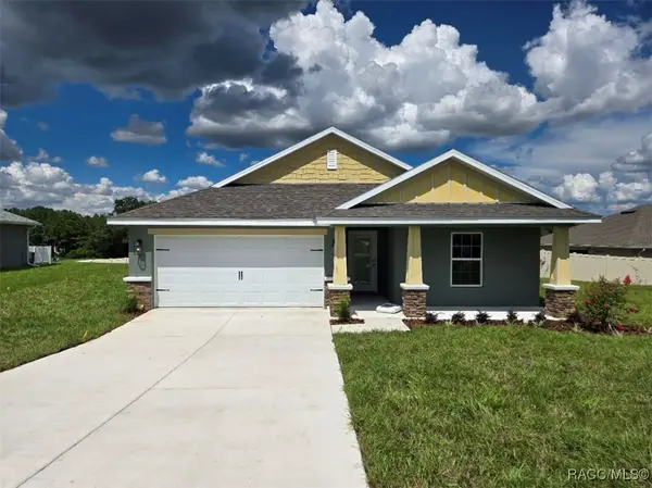 427 W Twisted Oaks Drive, Beverly Hills, FL 34465